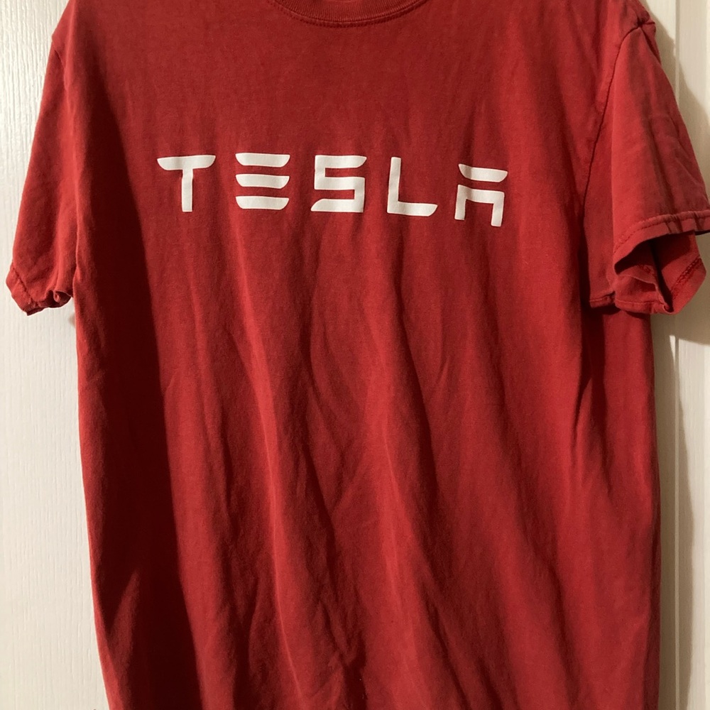 Brand new Tesla shirt good condition